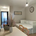 Family Friendly Kim - By Ta Leut Agency Apartment *