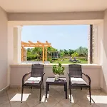 Apartment Family Friendly Kim - By Ta Leut Agency *