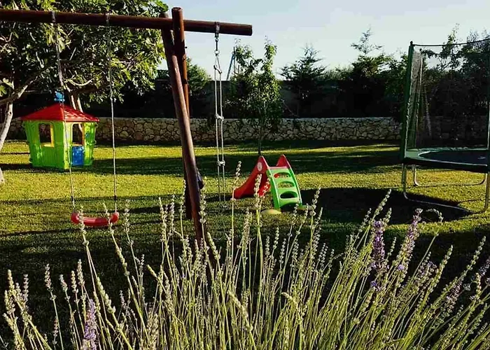 Family Friendly Kim - By Ta Leut Agency Apartment *