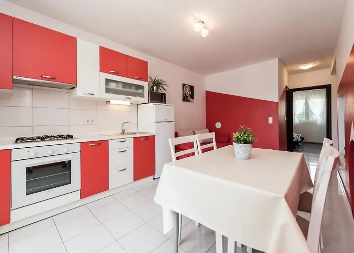 Family Friendly Kim - By Ta Leut Agency Διαμέρισμα